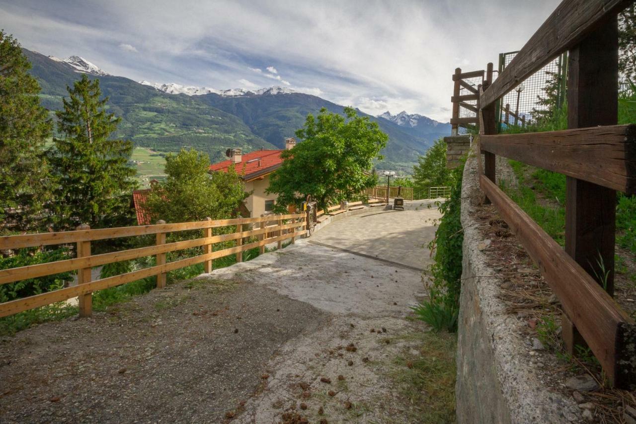 La Casa Di Alfredo E Virginia Appartement Aosta Buitenkant foto